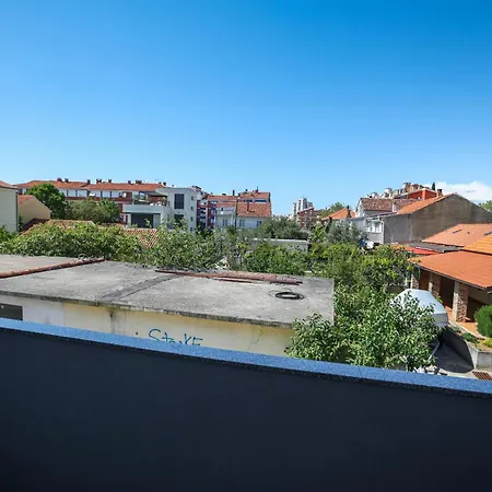 David Two Bdr With Parking * Zára