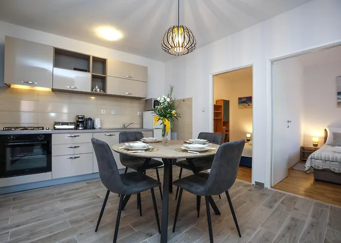 David Two Bdr With Parking * Задар