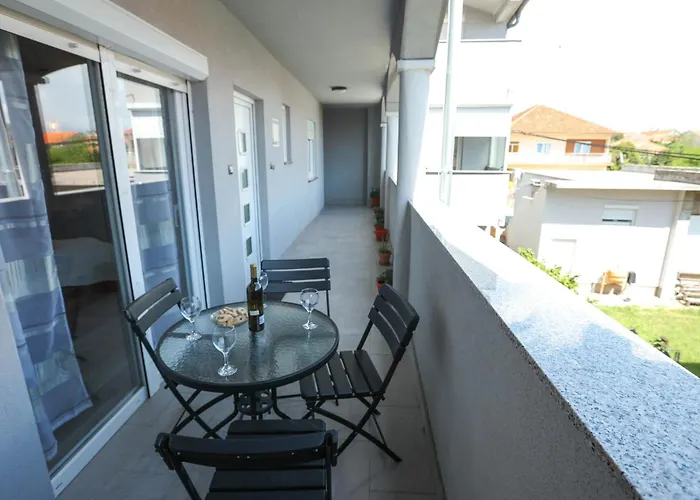 公寓 David Two Bdr With Parking *